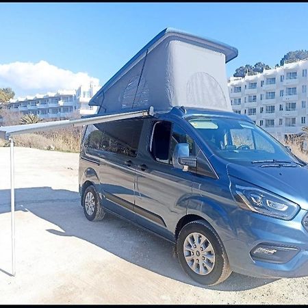 Hotel Ford Transit Custom Camper PMI Exterior foto