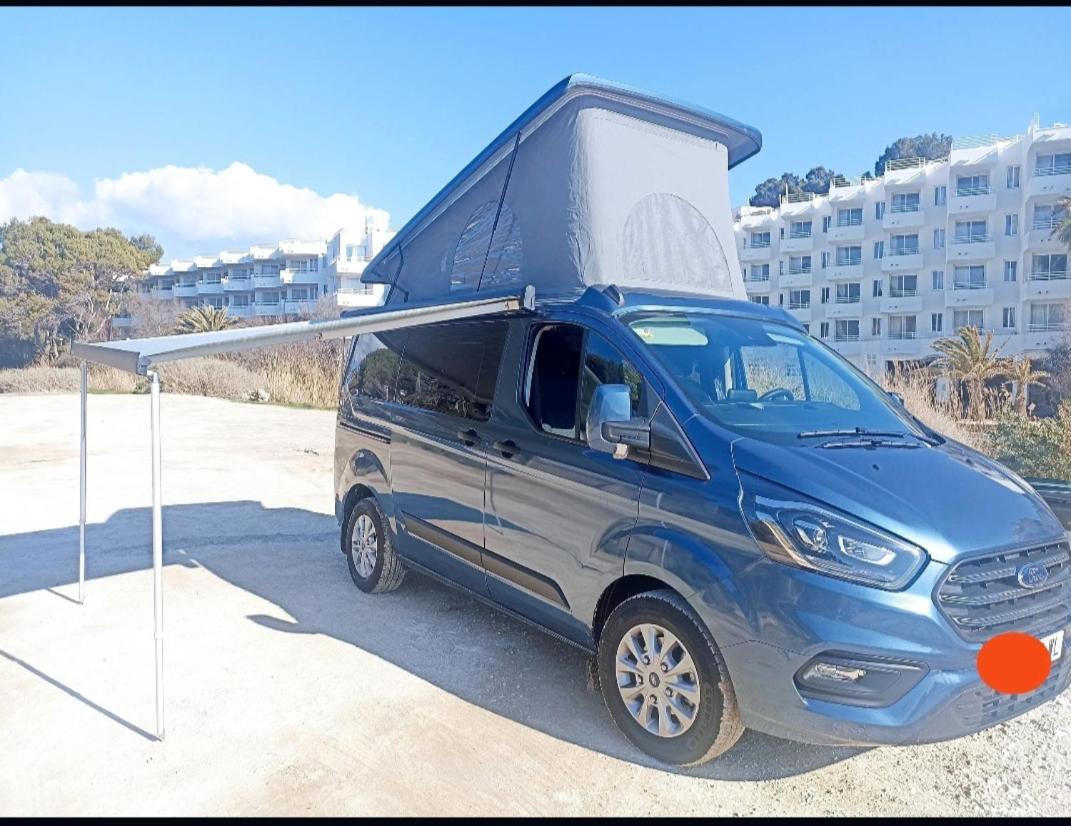 Hotel Ford Transit Custom Camper PMI Exterior foto