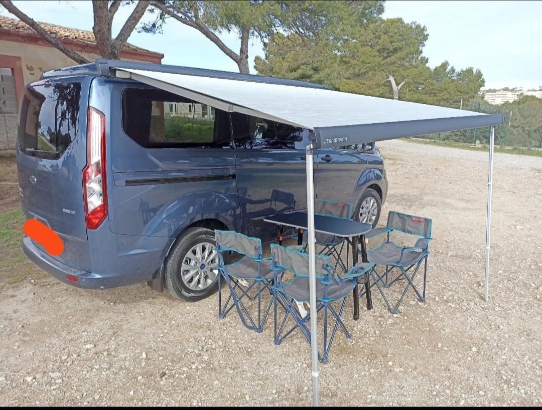 Hotel Ford Transit Custom Camper PMI Exterior foto